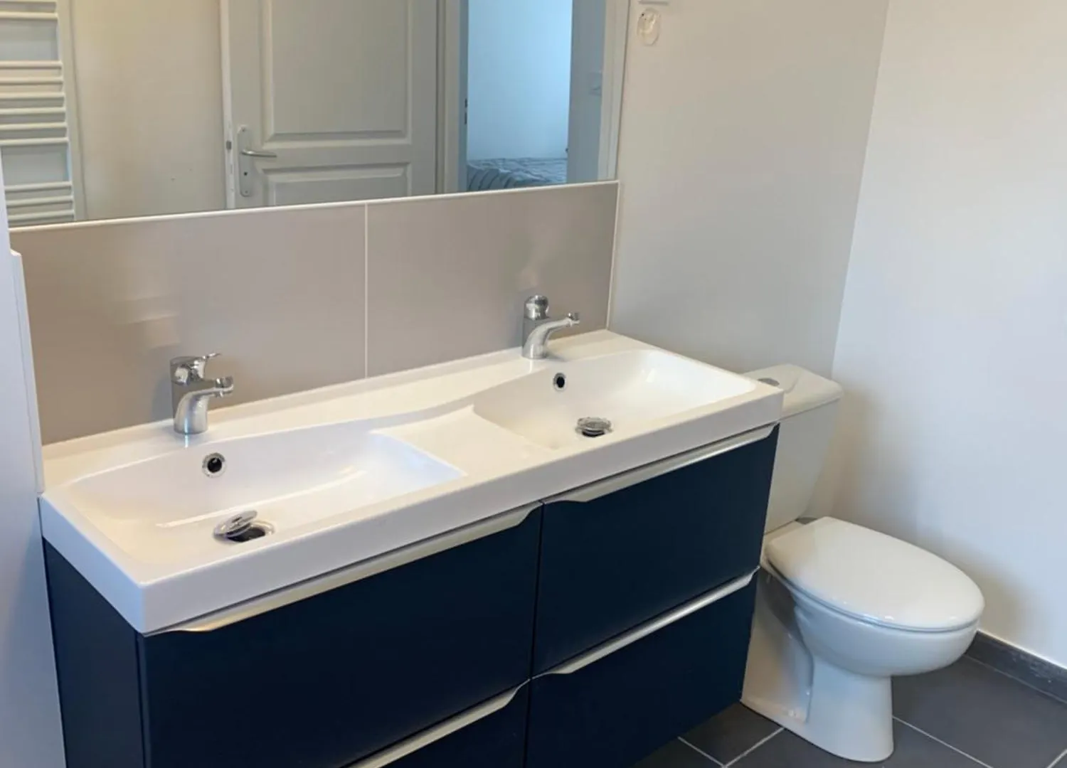 5Mn Crolles Chambre Au Calme Parking Gratuit - Belle Cuisine Partagee Froges France